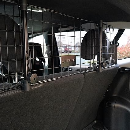 Car Dog Guard – Adjustable Boot Divider for Pet Safety